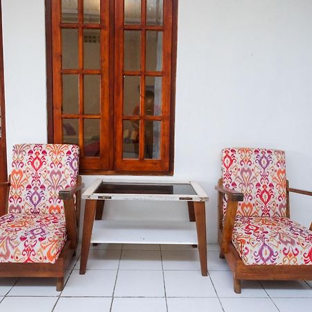 Reddoorz Near Grojogan Sewu Tawangmangu Hotel Karanganyar  Kültér fotó
