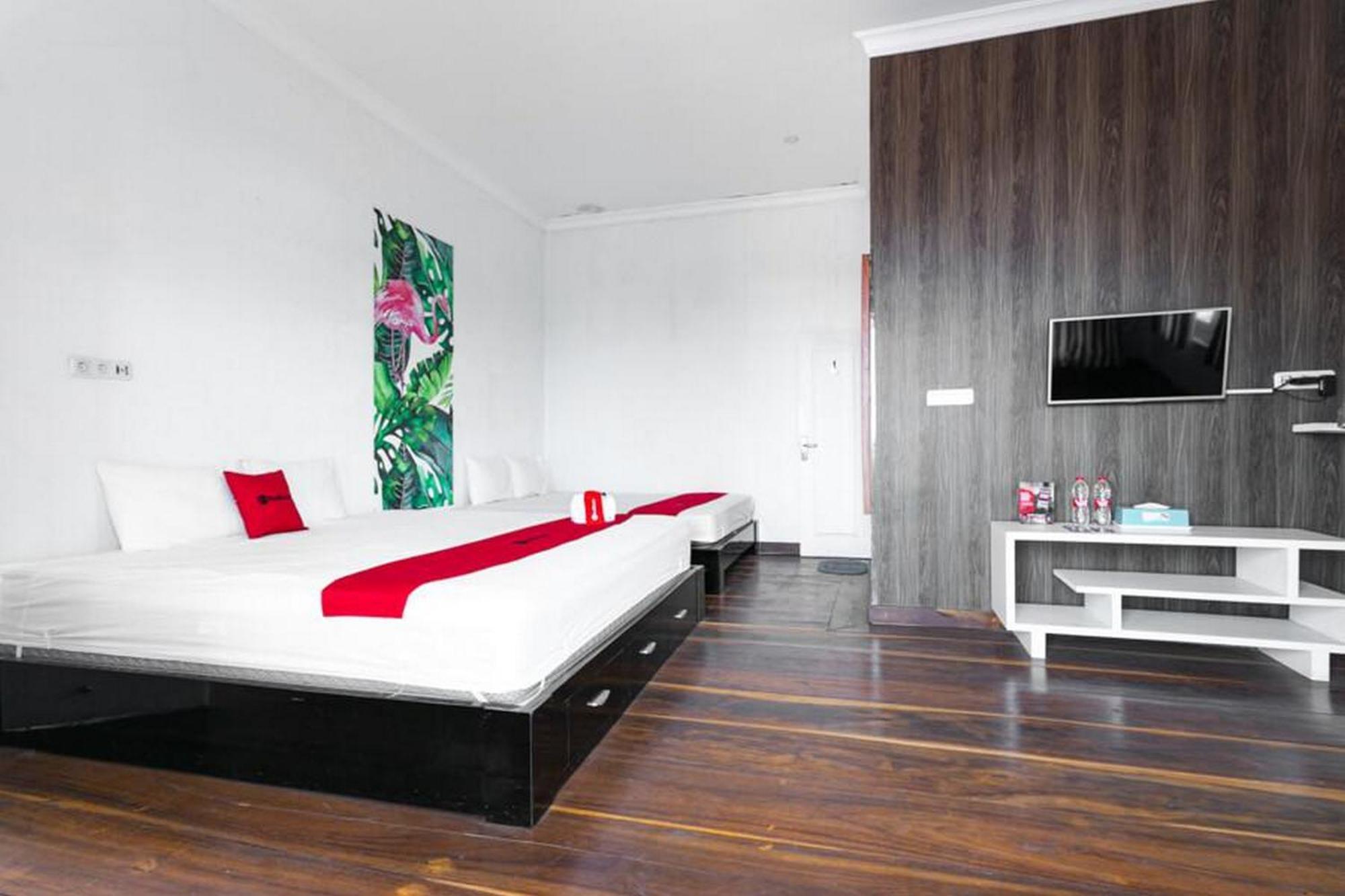 Reddoorz Near Grojogan Sewu Tawangmangu Hotel Karanganyar  Kültér fotó